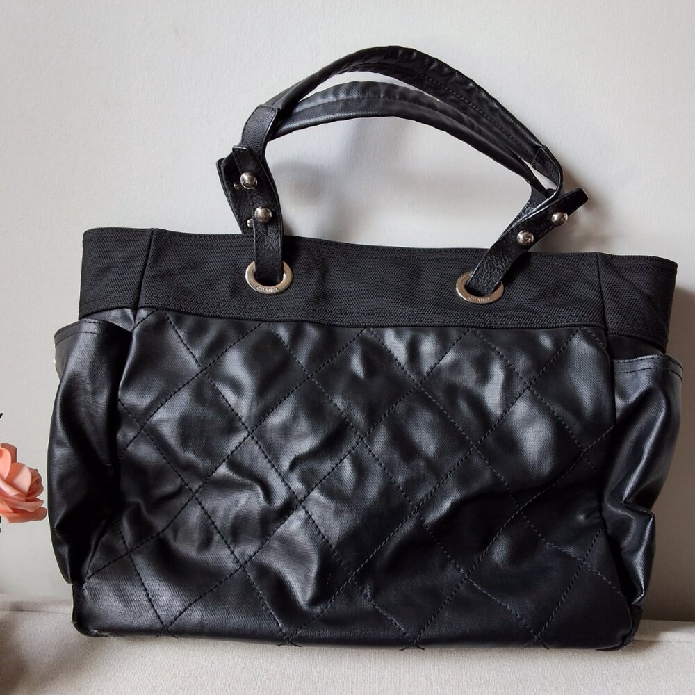 Authentic Chanel black tote bag - Picture 6 of 14